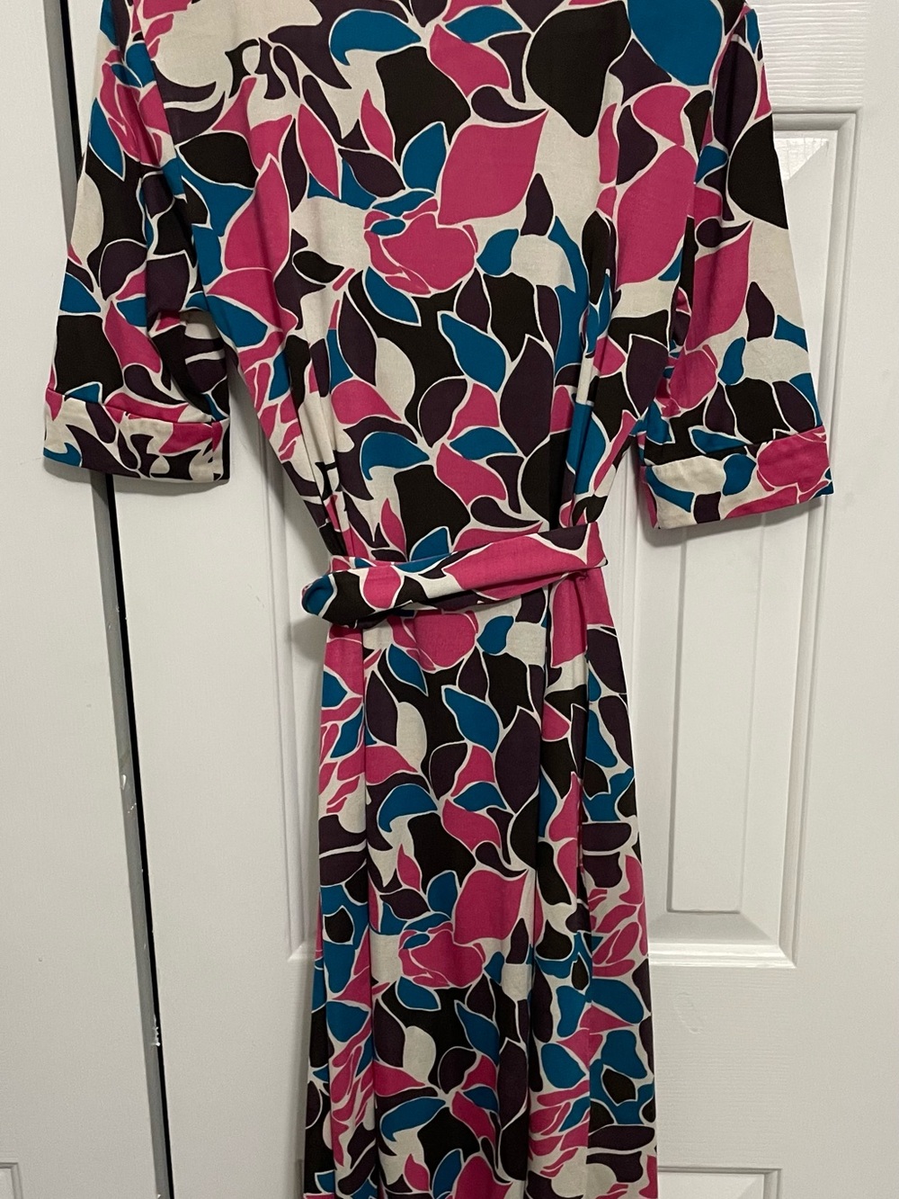 Diane Von Furstenberg Pink, Blue & Black Printed Midi Wrap Dress - Picture 2 of 3